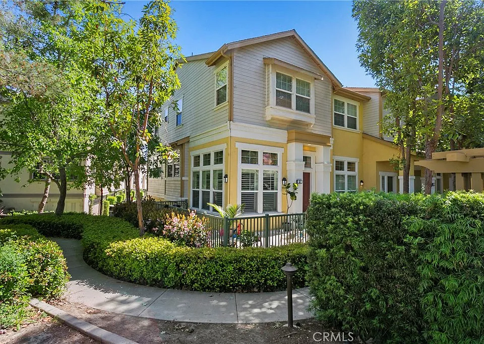 53 Sheridan Ln