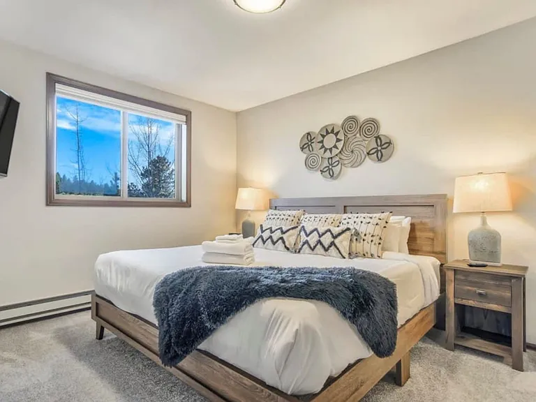 1280 Ponderosa Way — Photo 10