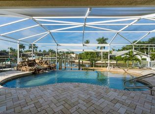 5722 Driftwood Pkwy, Cape Coral, FL 33904