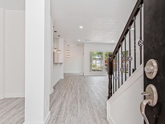 3rd image of 3547 Misty Meadow Dr