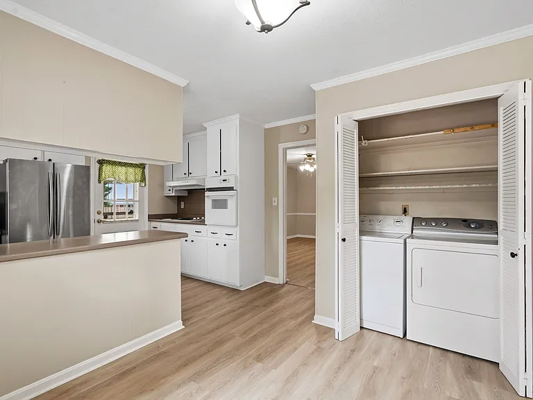 1202 Patetown Rd — Photo 7