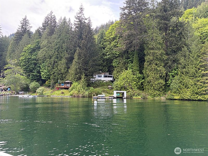 2nd image of 1054 Lake Whatcom Boulevard