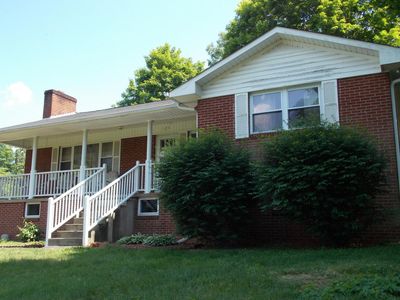 126 Ivy Ave, Lenoir City, TN, 37771