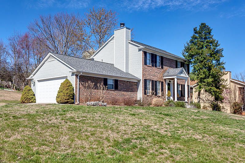 2nd image of 1808 Devonwood Ct