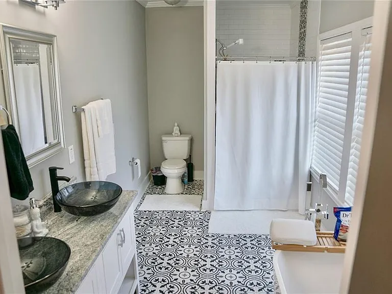 1005 Birch St SW — Photo 16
