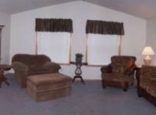 317 SW Center Ridge Dr, Culver, OR 97734