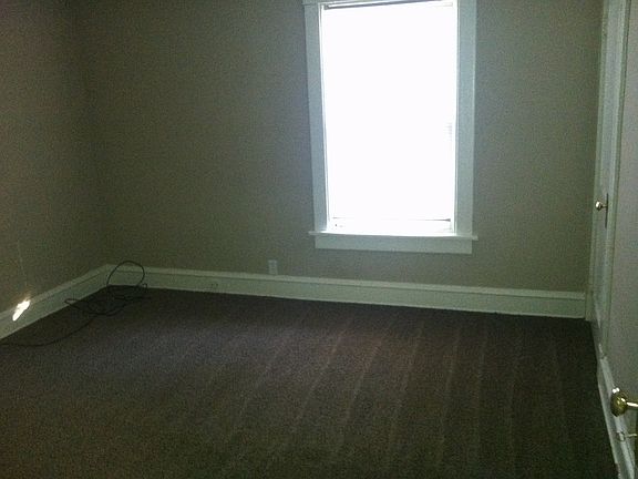 3rd image of 6815 Monroe Ave