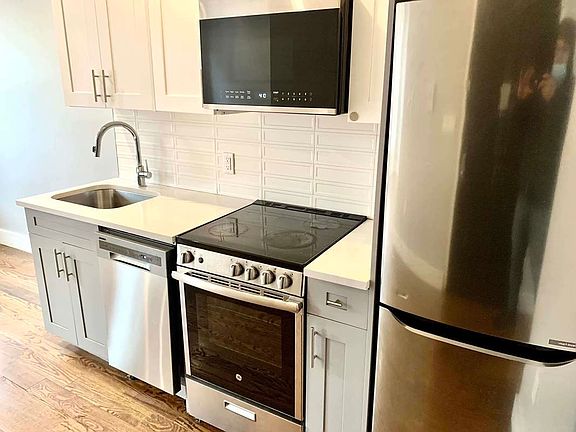 4th image of 591 Lafayette Ave Floor 2
