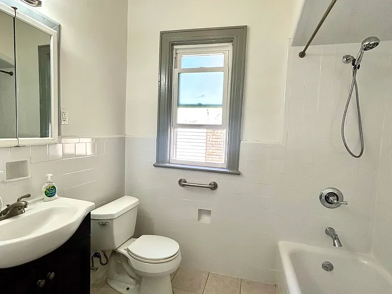 105 Mitchell Ave #UPPER — Photo 21
