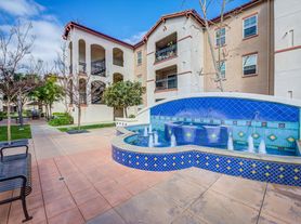 Monarch at Dos Vientos