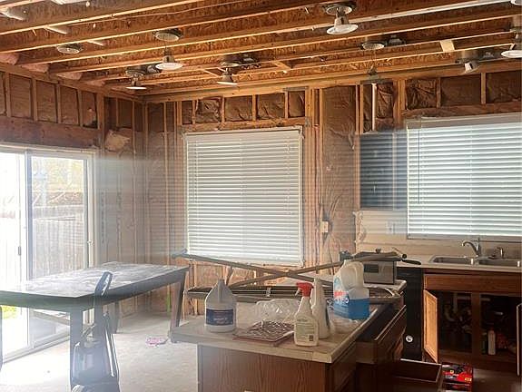 2nd image of 2059 Pinyon Jay Dr