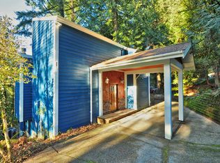 70 Grand View Ln, Bellingham, WA 98229
