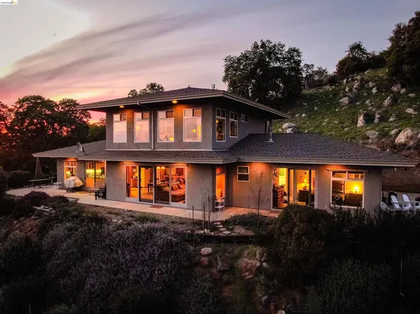 18288 Lambert Lake Rd, Sonora, CA 95370