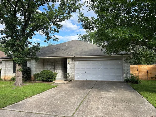 7413 Amanda Ellis Way Photo 1