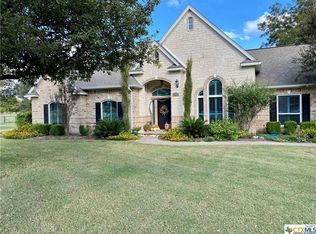 100 W Creek Dr, Salado, TX 76571