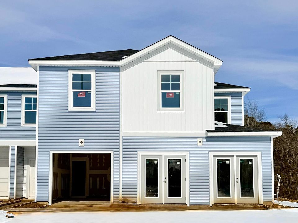 1st image of 572 Sandy Hollow Drive