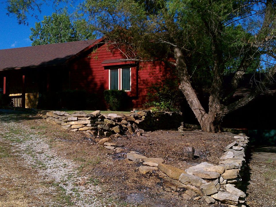 Southwest front corner
