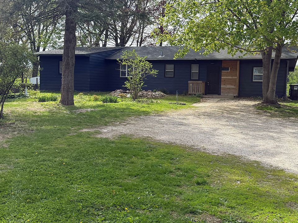 1st image of 242 River Forest Rd