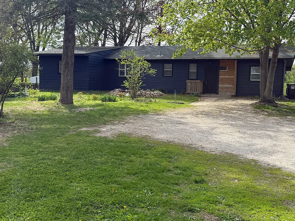 242 River Forest Rd