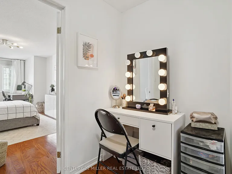 1383 Tobyn Dr — Photo 19