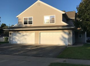 1550 Candlelight Ct, Oshkosh, WI 54904