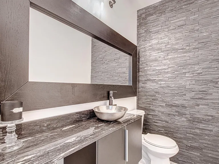 3543 Ashfield Dr — Photo 35