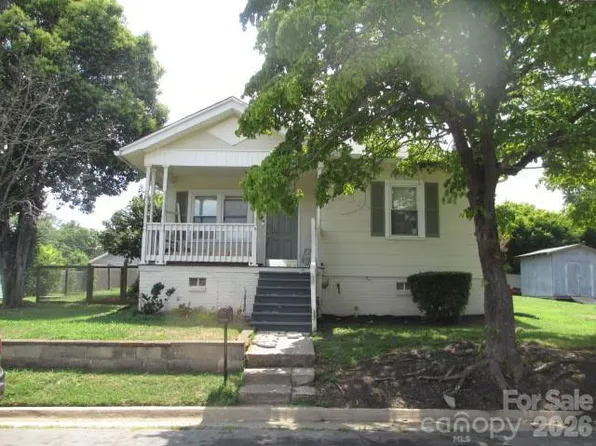 580 High St, Cramerton, NC 28032