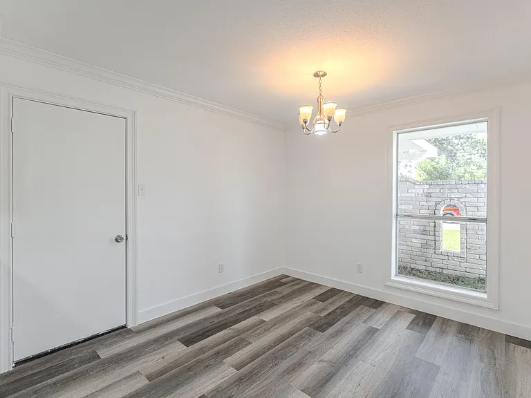 10126 Pine Moss Dr — Photo 17