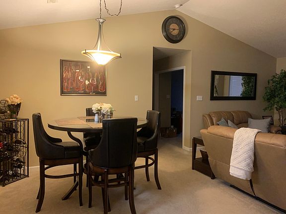 4th image of 8509 Savannah Ct