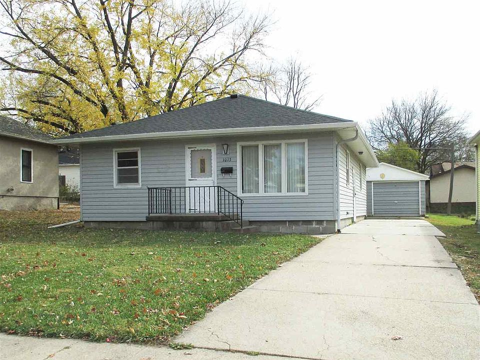 1013 Ella St Beatrice NE 68310 Zillow