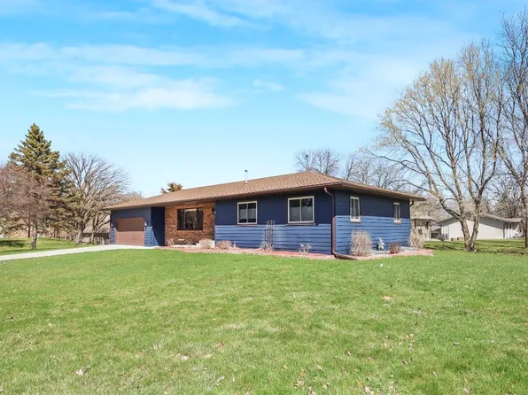 2 6th Ave S, Sartell, MN 56377