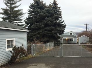 507 N 2nd St, Selah, WA 98942