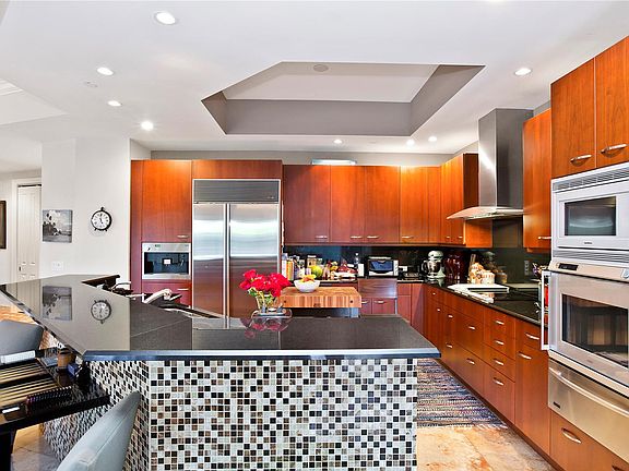 2nd image of 6000 Island Blvd APT 106