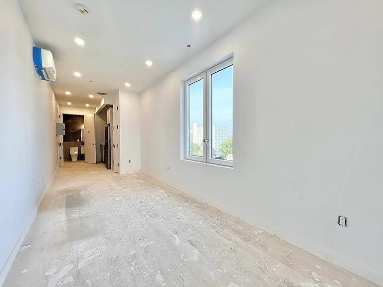 308 Linden Blvd #7A — Photo 1