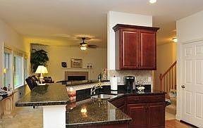 1st image of 31 Essex Ct