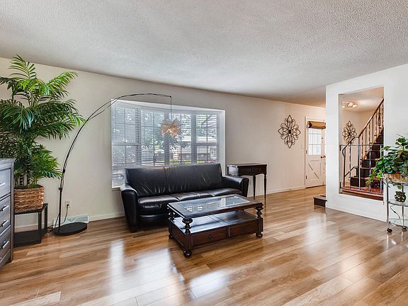 5th image of 4719 El Camino Dr