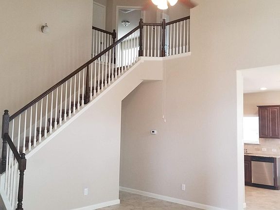 3rd image of 328 Lillianite