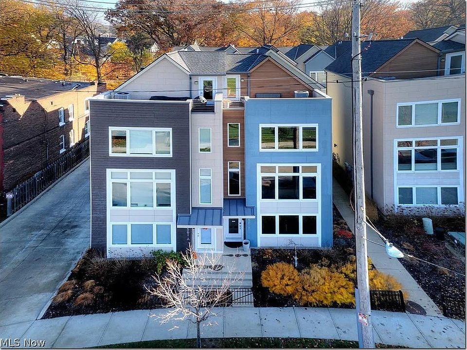 1st image of 1561 E 118th St #B