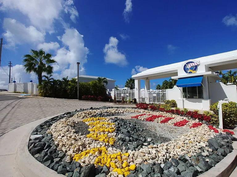 201 Ocean Club At Seven Spgs — Photo 29