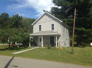 74 River Rd, Prompton, PA 18456