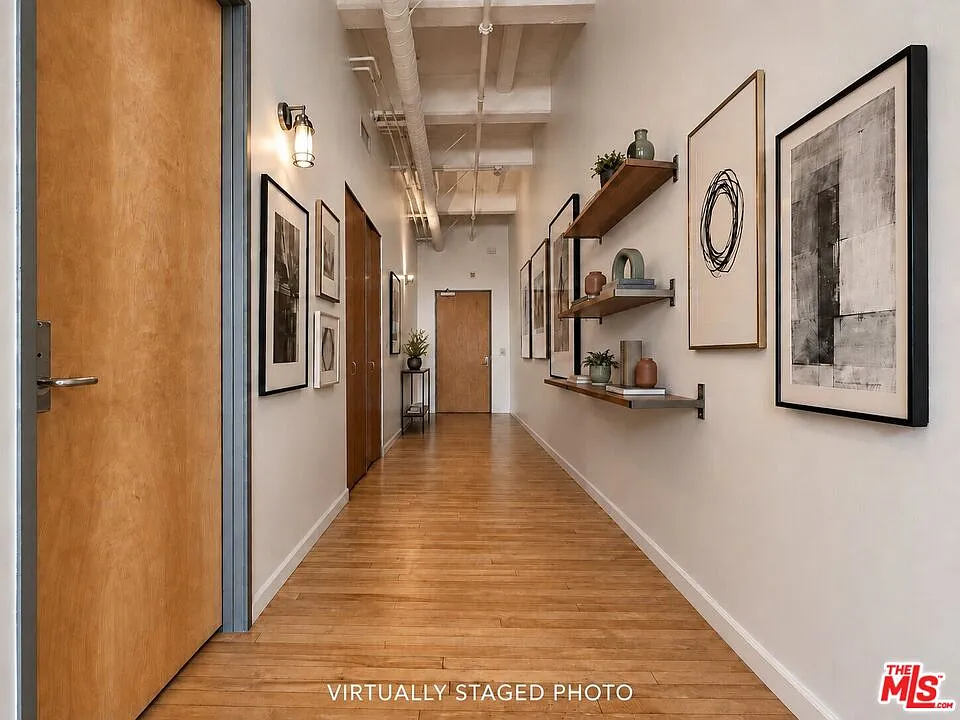 1 bed, 2.0 bath, 1670 sqft, $4,950 — Photo 4