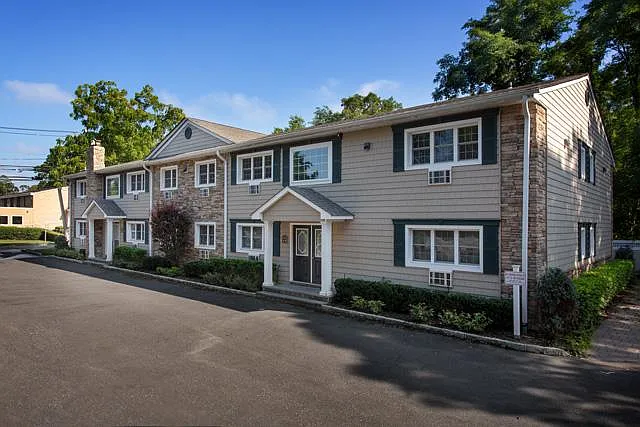 Fairfield At Islip Terrace