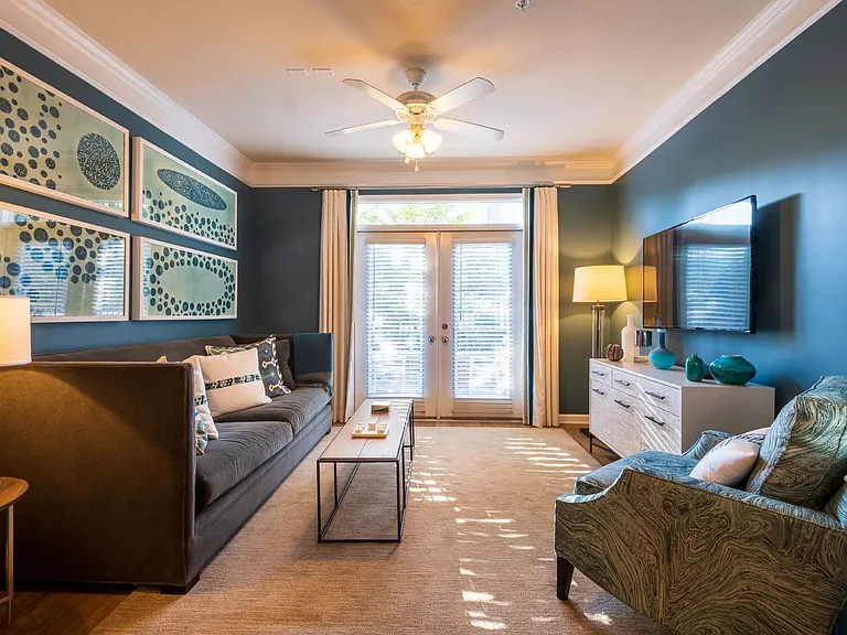 Oberlin Court Apartments — Photo 19