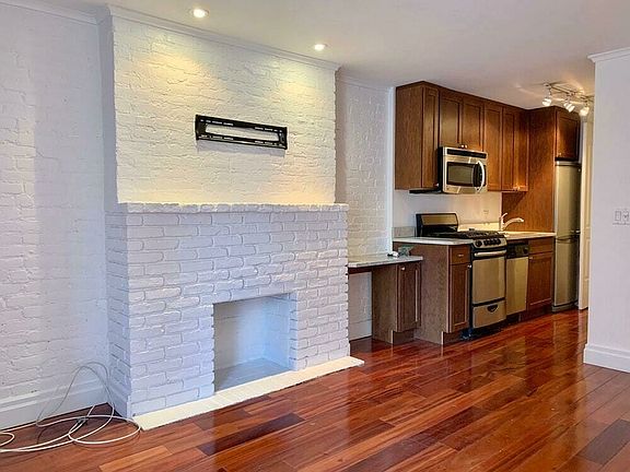 3rd image of 340 E 90th St APT 3F