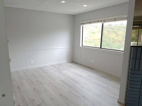 2nd image of 11643 Chandler Blvd #0
