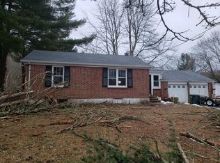 1301 Plainfield Pike, Coventry, RI 02827