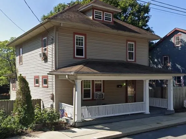 525 E Market St, Marietta, PA 17547