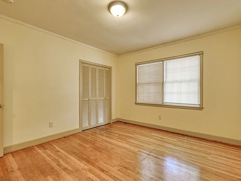 831 John B White Sr Blvd — Photo 50