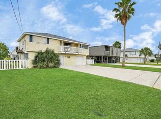 21831 Frio Dr, Galveston, TX 77554