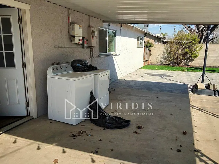 2312 Castro Ln — Photo 16